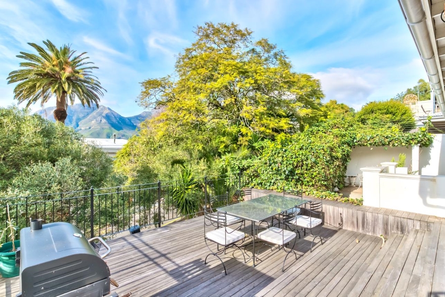 4 Bedroom Property for Sale in Tamboerskloof Western Cape